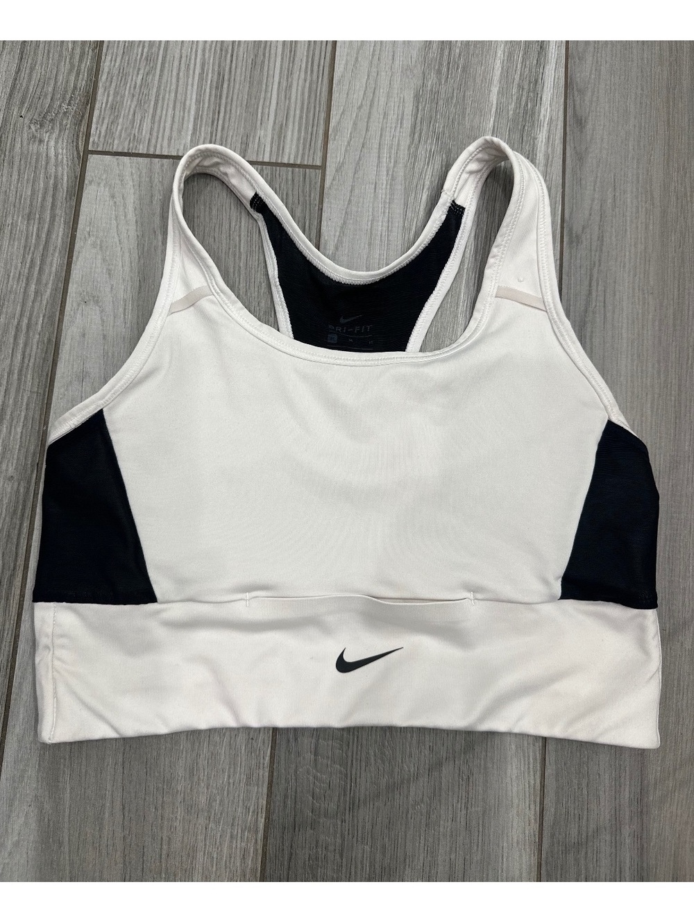 Nike Dri-FIT Women's Sports Bra Medium Size